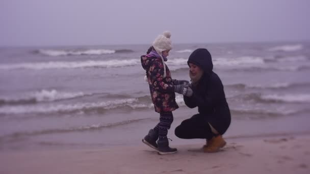 Mother Daughter Walking Sea Coast Cold Weather — Video Stock