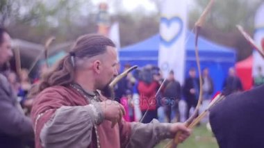 Olgun erkekler turnuva geçmiş performans çok Ortaçağ savaşçıları erkekler göstermek Opole çekim becerilerini çekim doğruluğu rekabet