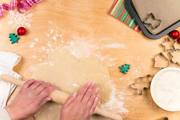Yılbaşı kurabiye yapma — Stok fotoğraf
