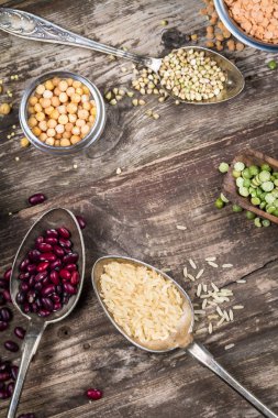 Doğal tahıl ve fasulye