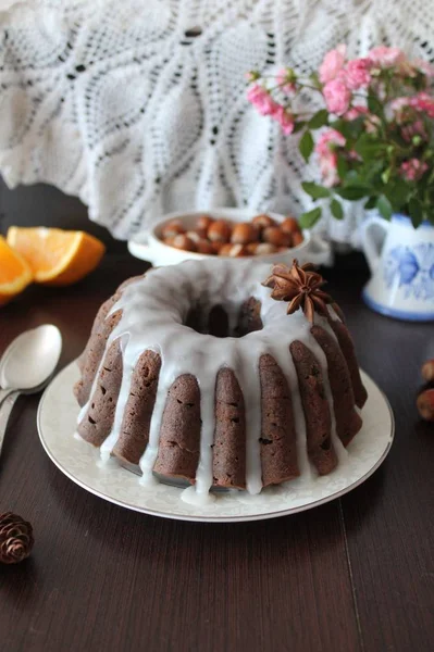 Cupcake de chocolate com laranja — Fotografia de Stock