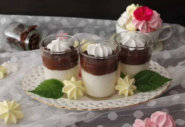 Chocolate Panna Cottas — Fotografia de Stock