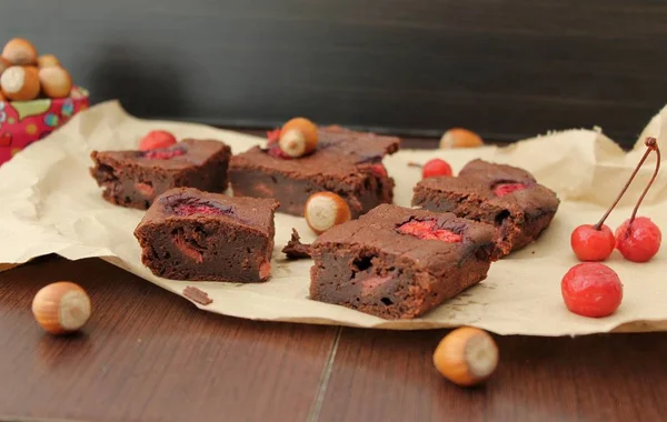 Chocolate brownies with cherries — Stock Photo, Image