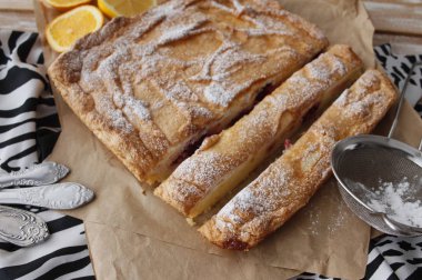 Erik turtası. Süzme peynir, sağlıklı Eating.Copy Cheesecake.Concept space.selective odak ile kek. 