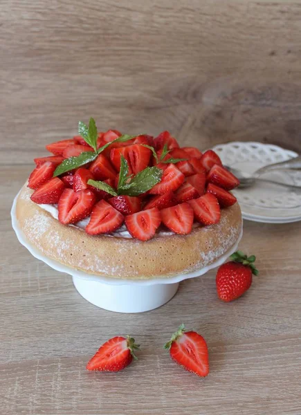 Tarta de fresa casera — Foto de Stock