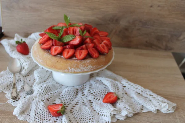 Tarta de fresa casera — Foto de Stock