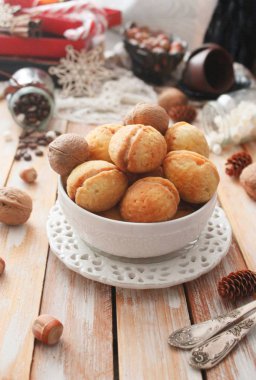 Tanımlama bilgilerini yoğunlaştırılmış süt ve fındık ile 