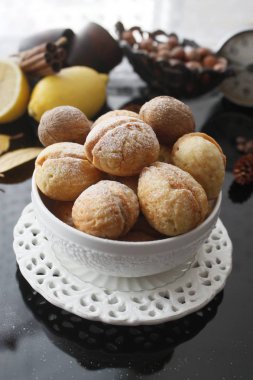 Tanımlama bilgilerini yoğunlaştırılmış süt ve fındık ile 