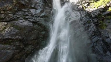 Şelale Caucasus Georgia, ağır çekim