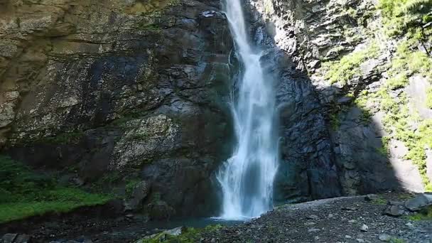 Waterfall Caucasus Georgia, slow-motion — Stock Video