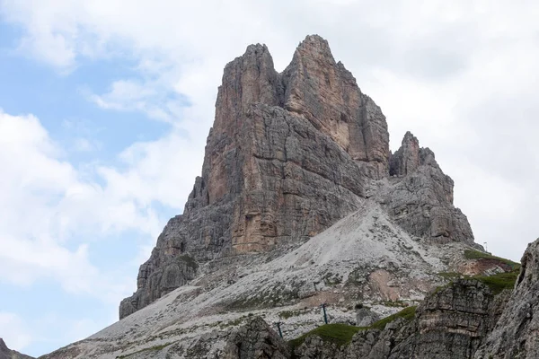 Chmury Nad Górami Górski Krajobraz Alpejski Dolomity Włochy — Zdjęcie stockowe