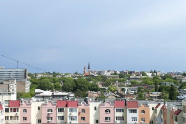 Gündüz hava şehrin panoramik manzaraya