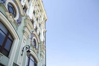 Cephe bina ve gökyüzünün Doku