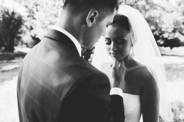 Düğün gününde çift