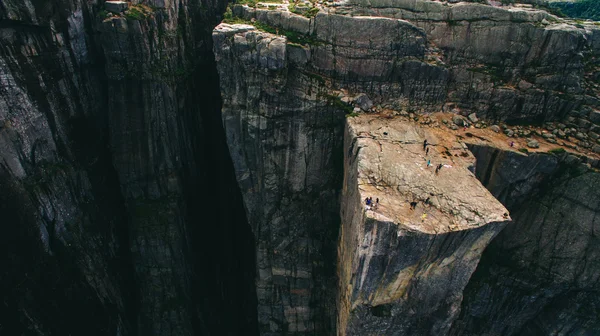 在挪威的悬崖 Preikestolen — 图库照片