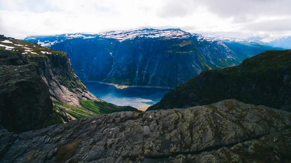 Schöne norwegische Berge — Stockfoto