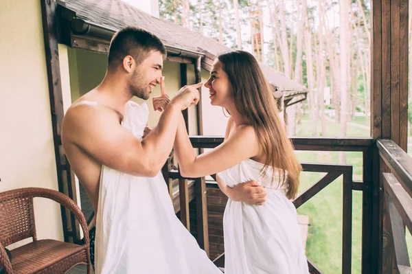 Hermosa pareja amorosa — Foto de Stock