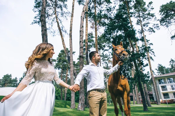 Belo casal amoroso — Fotografia de Stock