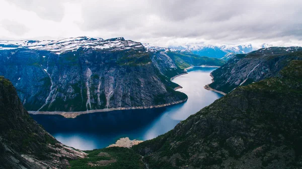 Όμορφα βουνά της Νορβηγίας — Φωτογραφία Αρχείου