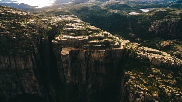 Mooie bergen van Noorwegen — Stockfoto