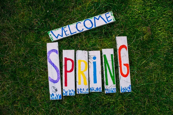 Hoş geldiniz bahar harfler — Stok fotoğraf