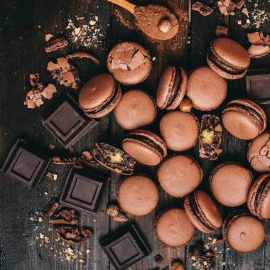 Çikolatalı Fransız macarons
