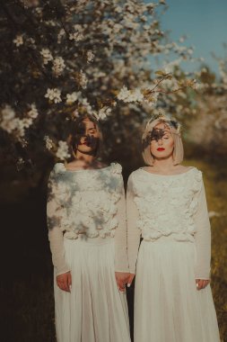 Vişne Bahçesi kız