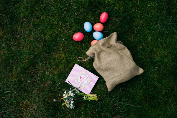 Oeufs de Pâques en sac — Photo