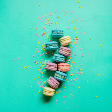 renkli Fransız macarons