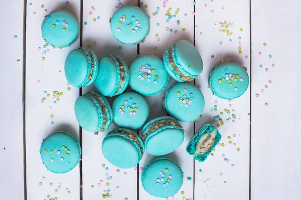 Sweet turquoise macarons — Stock Fotó