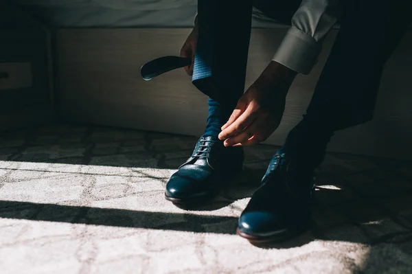 Zapatos de cordones del novio — Foto de Stock