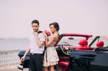 bir adam güzel kız