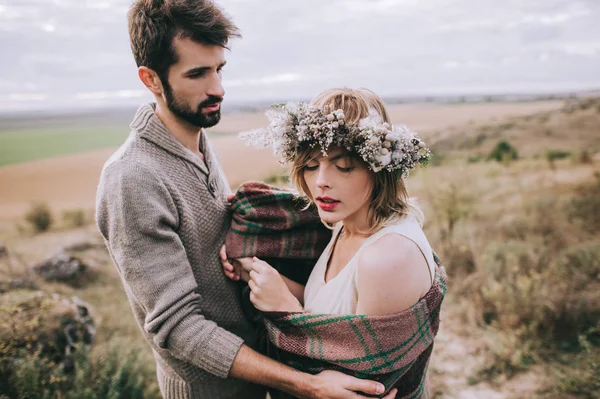 Beautiful young couple — Stock Photo, Image