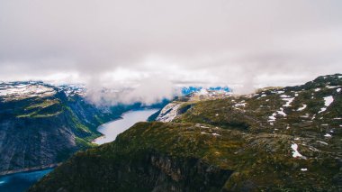  göl ve dağların Norveç 