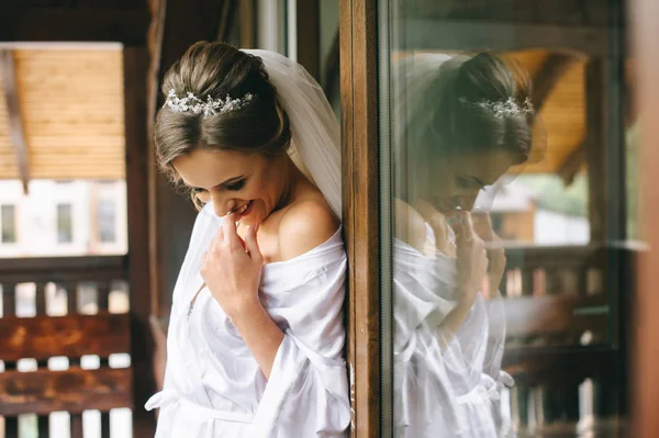 Sposa prima del matrimonio — Foto Stock