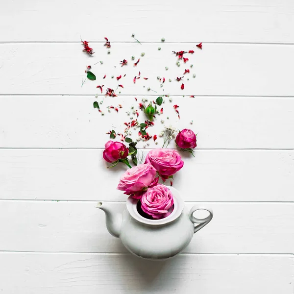 白茶和花 — 图库照片
