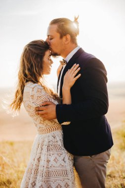  ihale iki aşk içinde