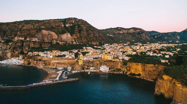 Узбережжя Італії є з повітря — стокове фото