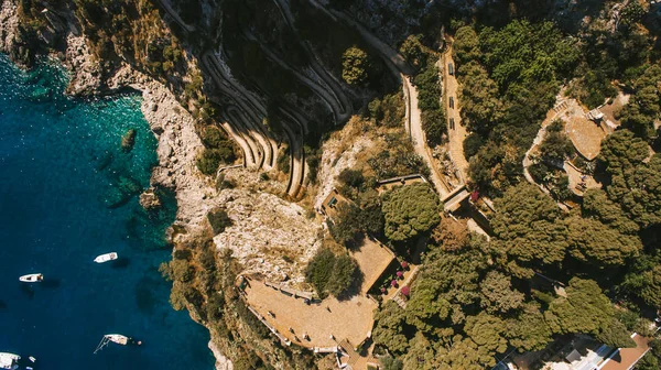 İtalya'nın kıyı şeridi havadan olduğunu