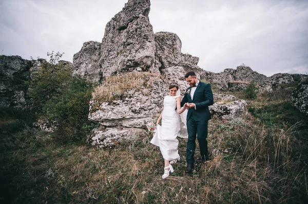 Güzel gelin ve damat