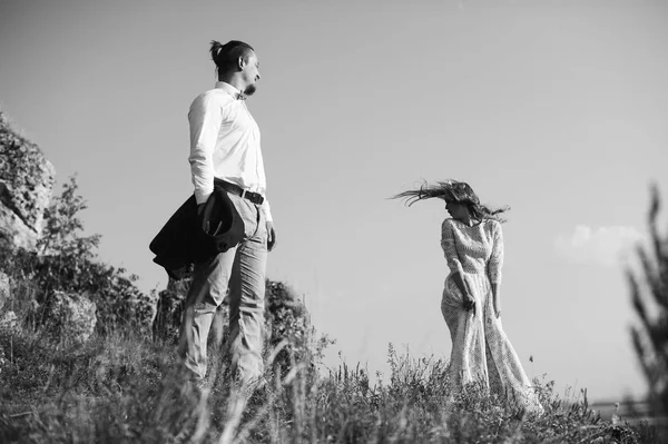  ihale iki aşk içinde