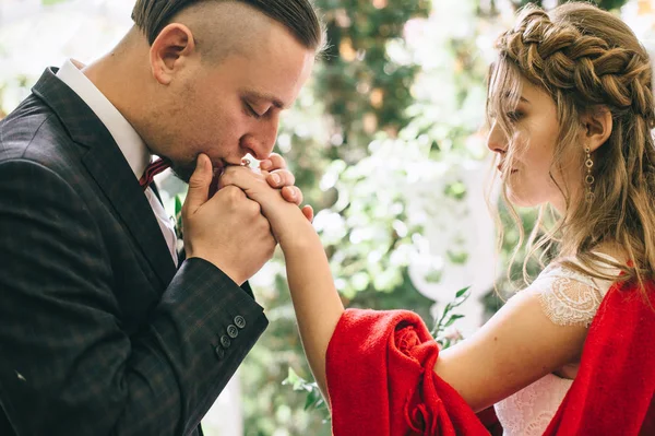 Pareja en día de la boda — Foto de Stock