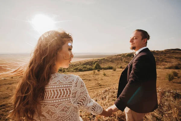 Tender casal apaixonado — Fotografia de Stock