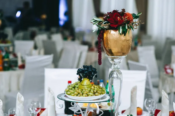 Recepciones de frutas en la boda —  Fotos de Stock