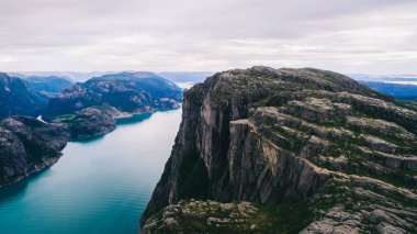 troller dil, Norveç