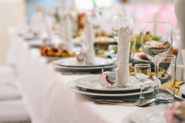 Düğün için Tablo ayarı