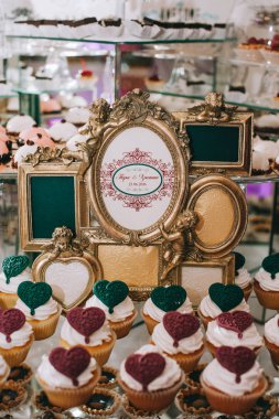 Düğün masa tatlılar