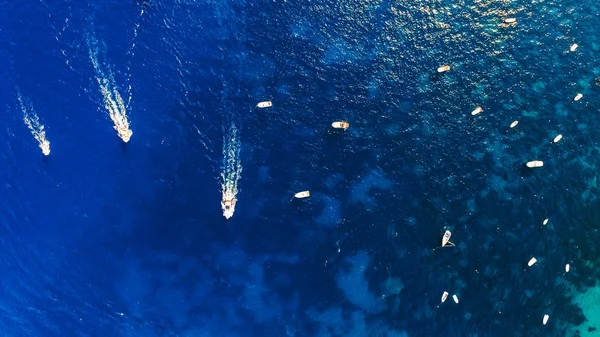 Schilderachtig uitzicht op de kustlijn van Italië — Stockfoto