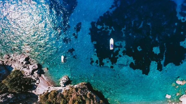 Schilderachtig uitzicht op de kustlijn van Italië — Stockfoto