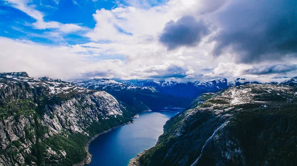 Die zunge der trolle, norwegen — Stockfoto